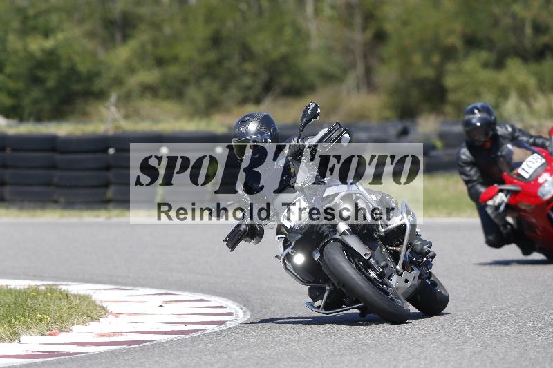 Archiv-2025/48 25.08.2025 Cornu Master School ADR/blau-bleu/117